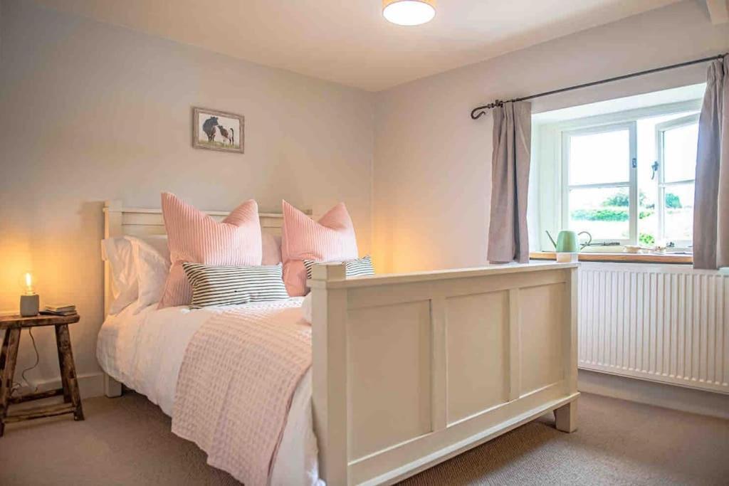 Coed Farm-Hot Tub-Sleeps 12-Near Brecon Villa Екстериор снимка